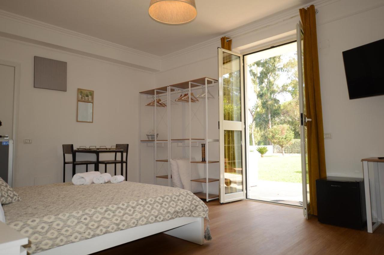 Casa Blanca B&B Latina Kültér fotó