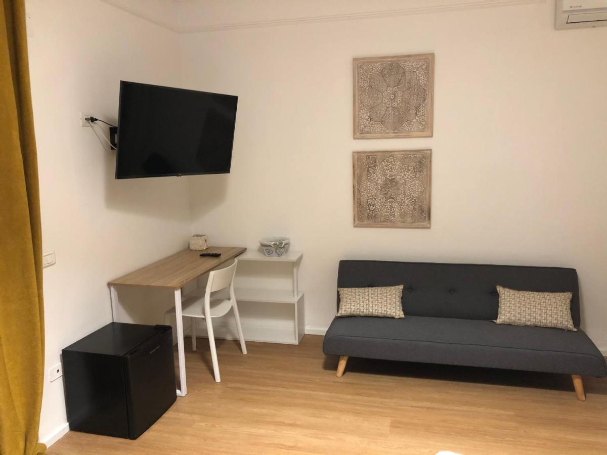 Casa Blanca B&B Latina Kültér fotó