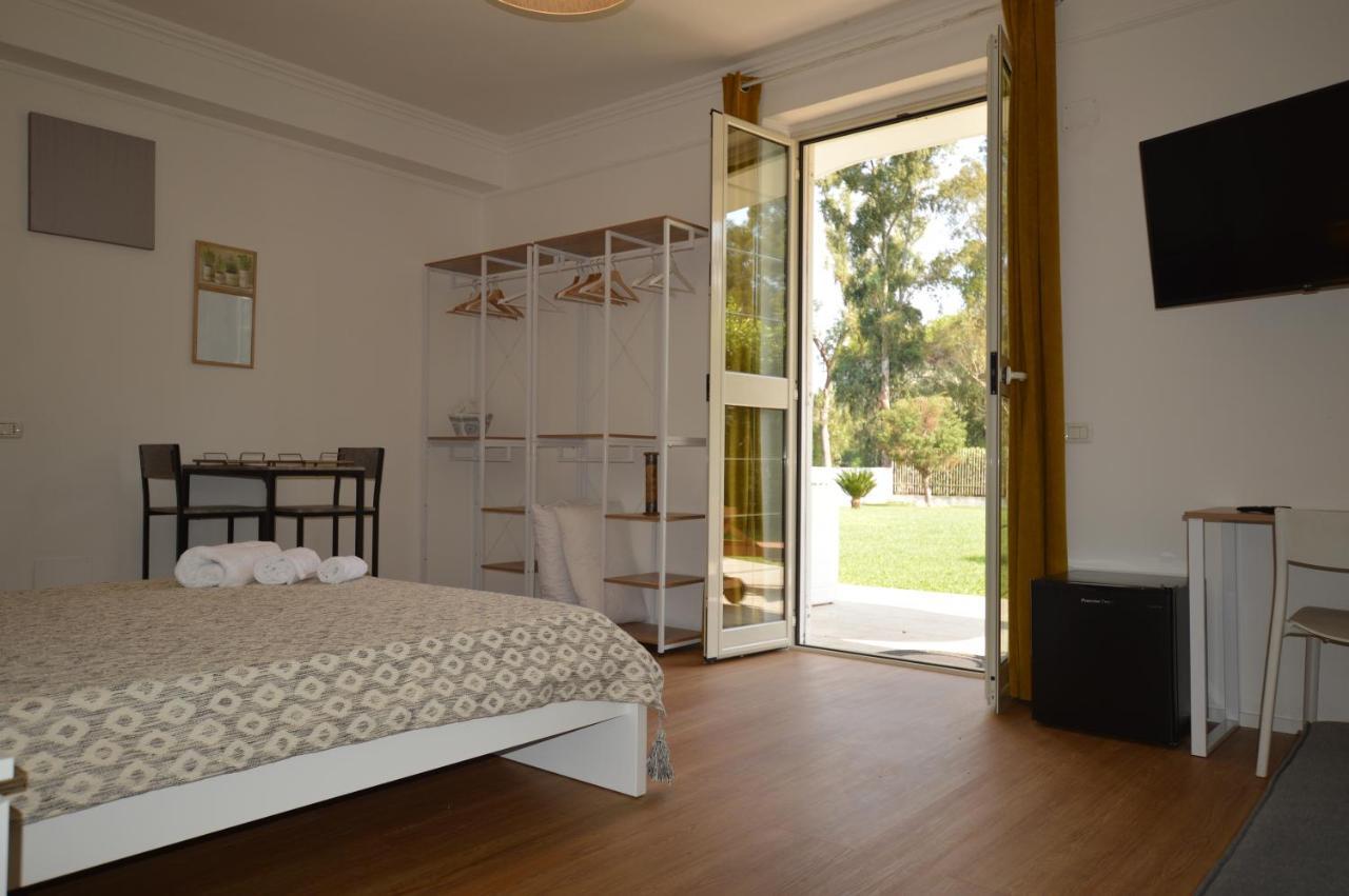 Casa Blanca B&B Latina Kültér fotó